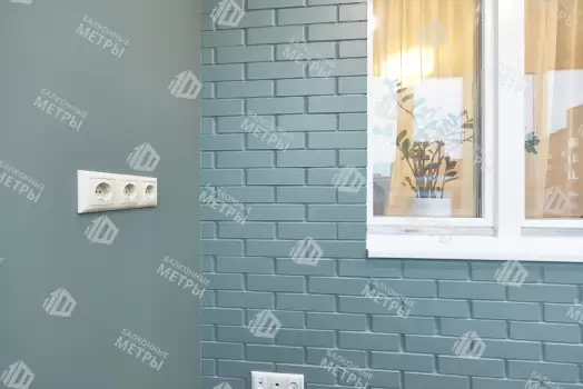 Отделка балкона гипсокартоном с покраской