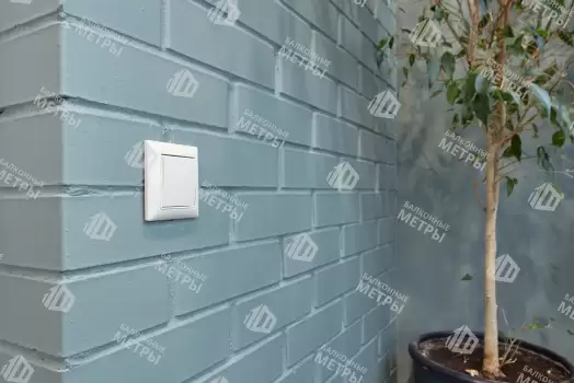 Отделка балкона гипсокартоном с покраской